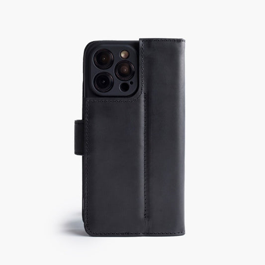 Old Classic Case iPhone 15 Pro