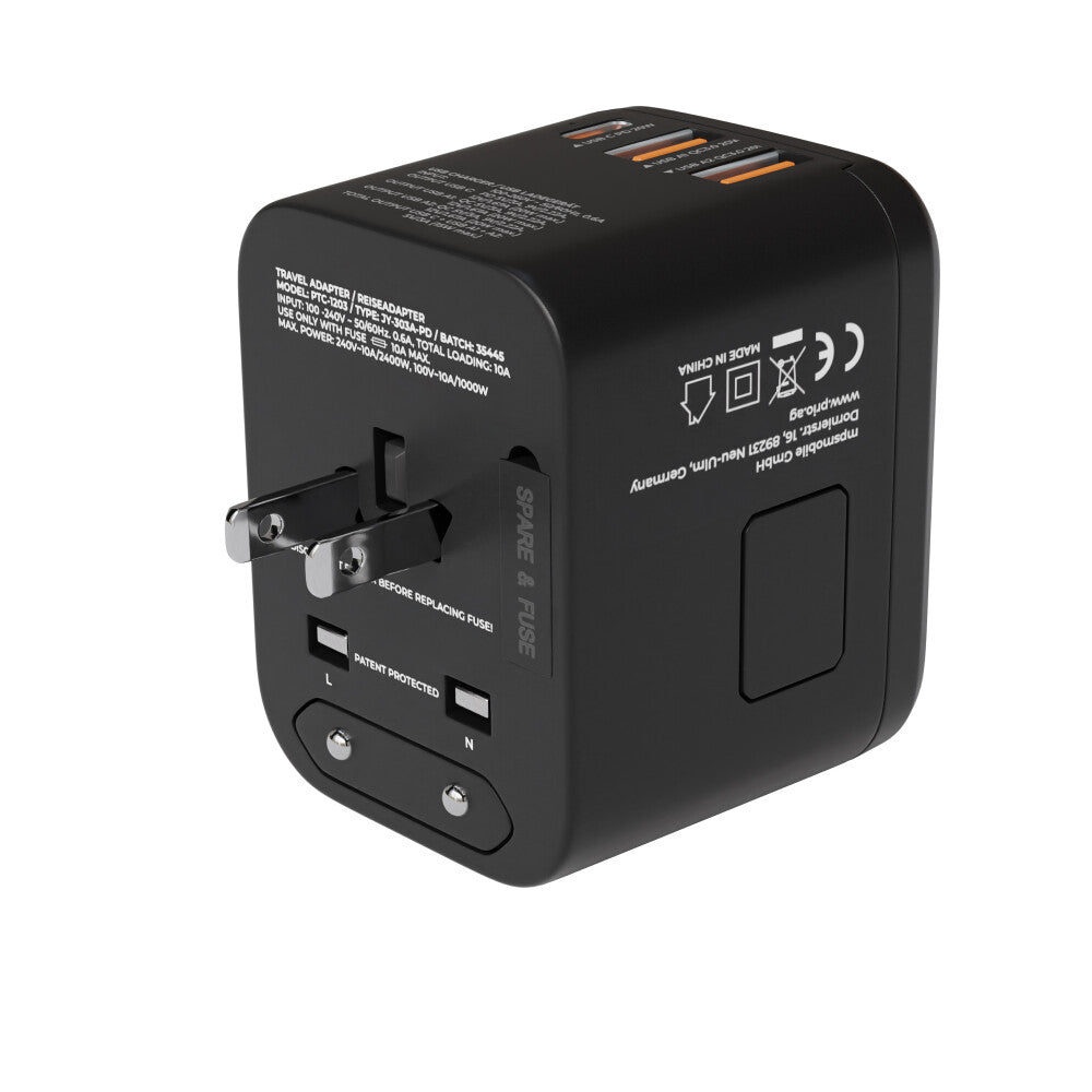 prio universal travel adapter 20W black