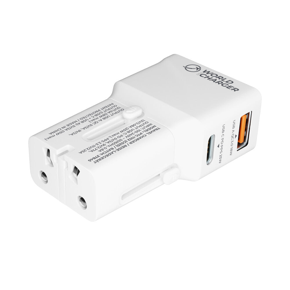 prio Fast Charge World travel charger 25W PD PPS (USB C) + QC 3.0 (USB A) white